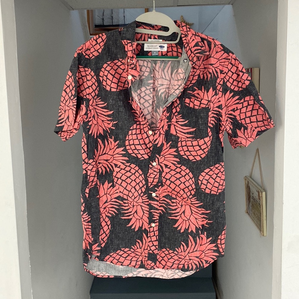 Old Navy Slim Fit Pineapple Dress Shirt - M